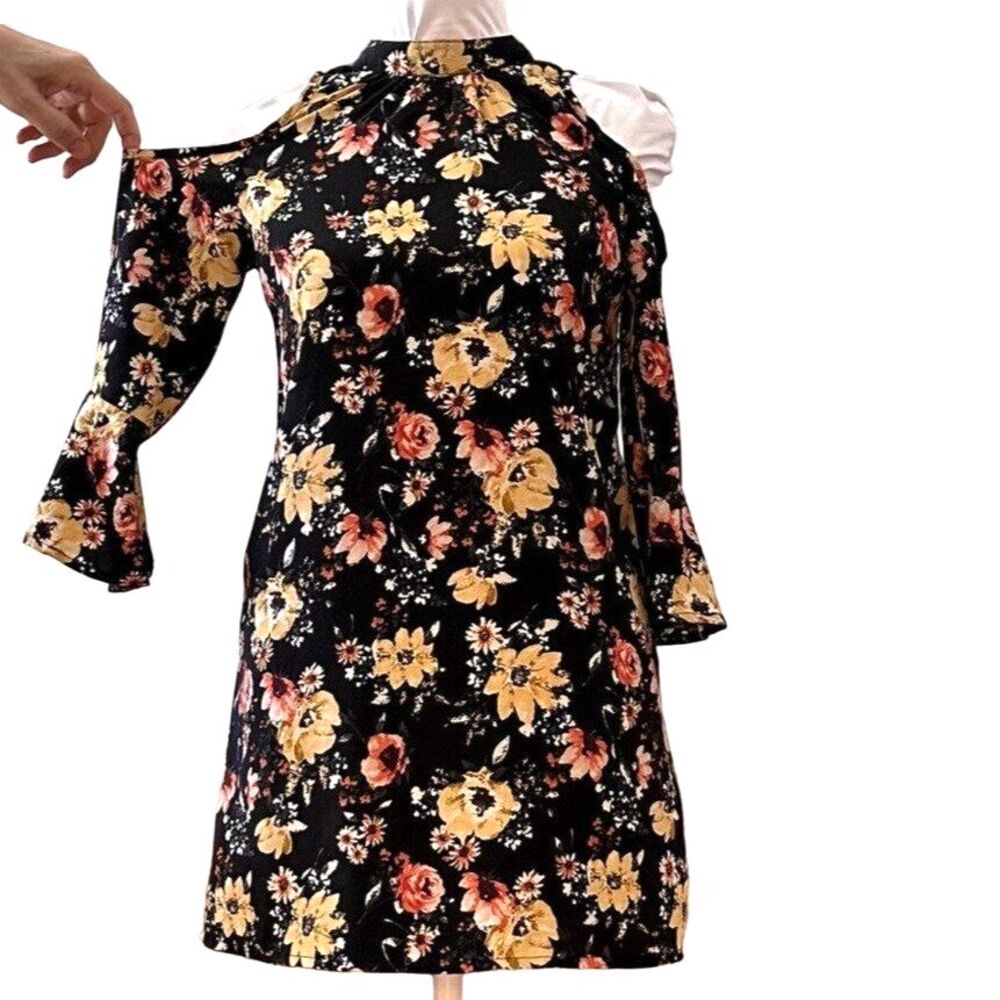 Band Of Gypsies Girls Zoe & Rose Cold Shoulder Dress Floral M 8 10